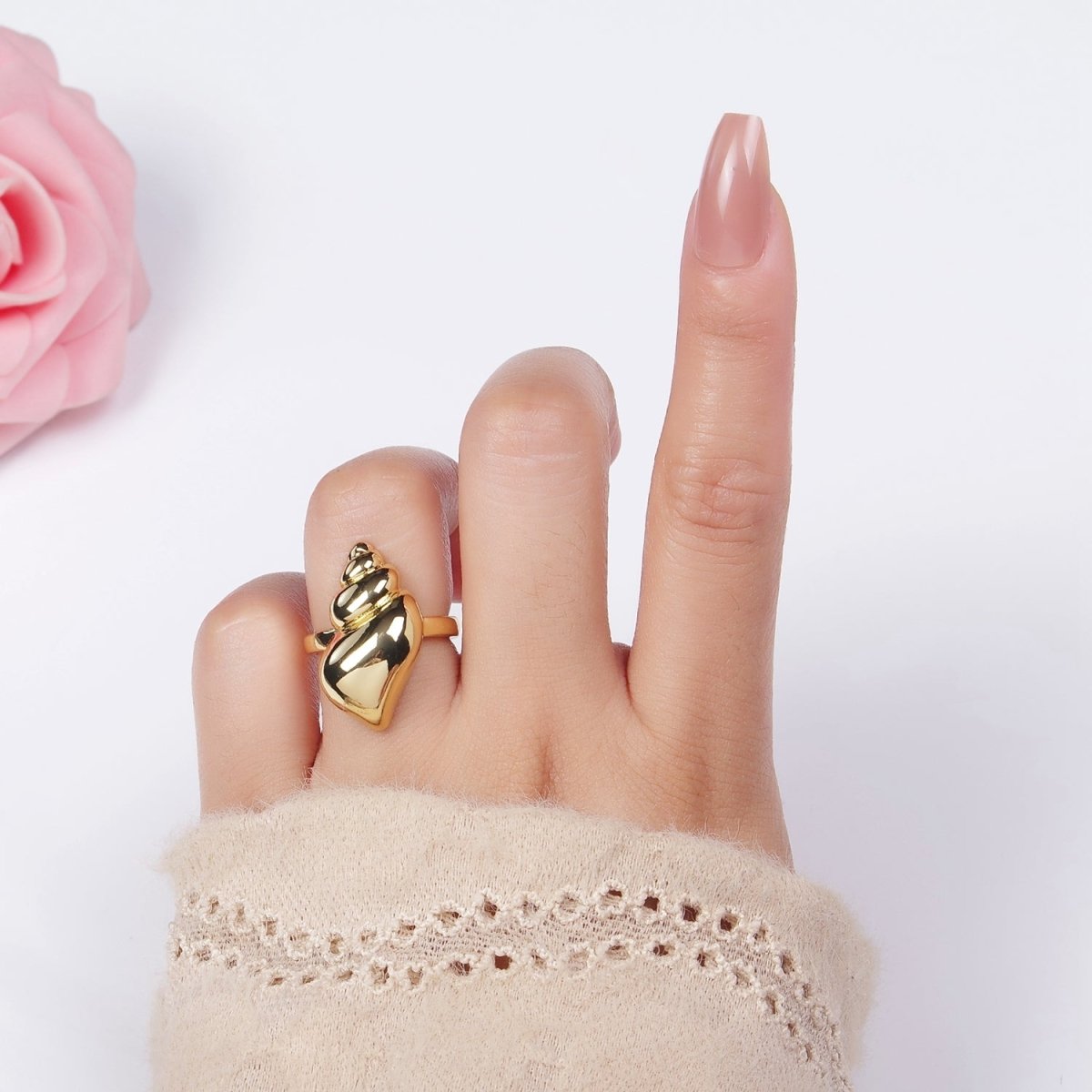 14K Gold Filled Minimalist Clam Sea Shell Ring | O307