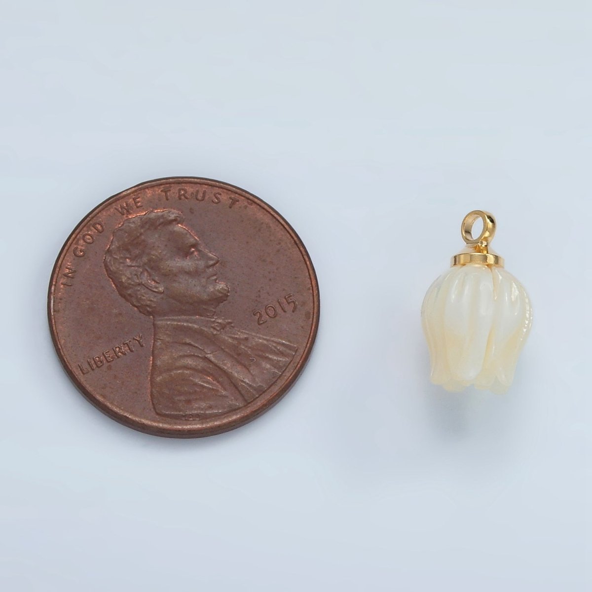 16K Gold Filled 12.5mm Tulip Flower Shell Pearl Charm | P1860