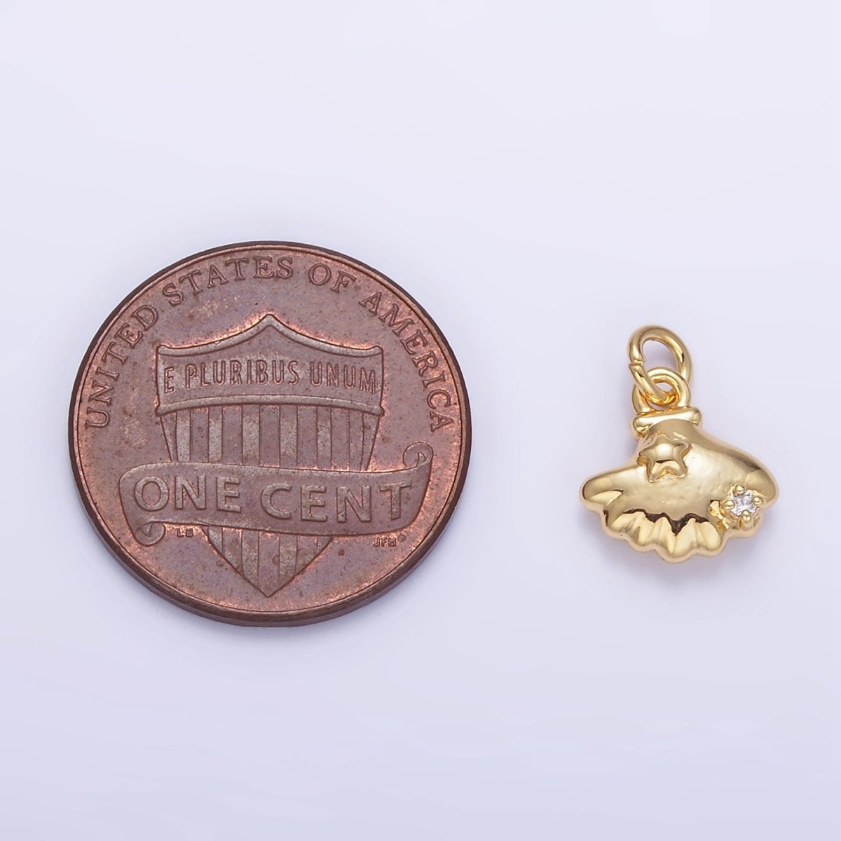 24K Gold Filled CZ Star Clam Sea Shell Mini Charm | AG841