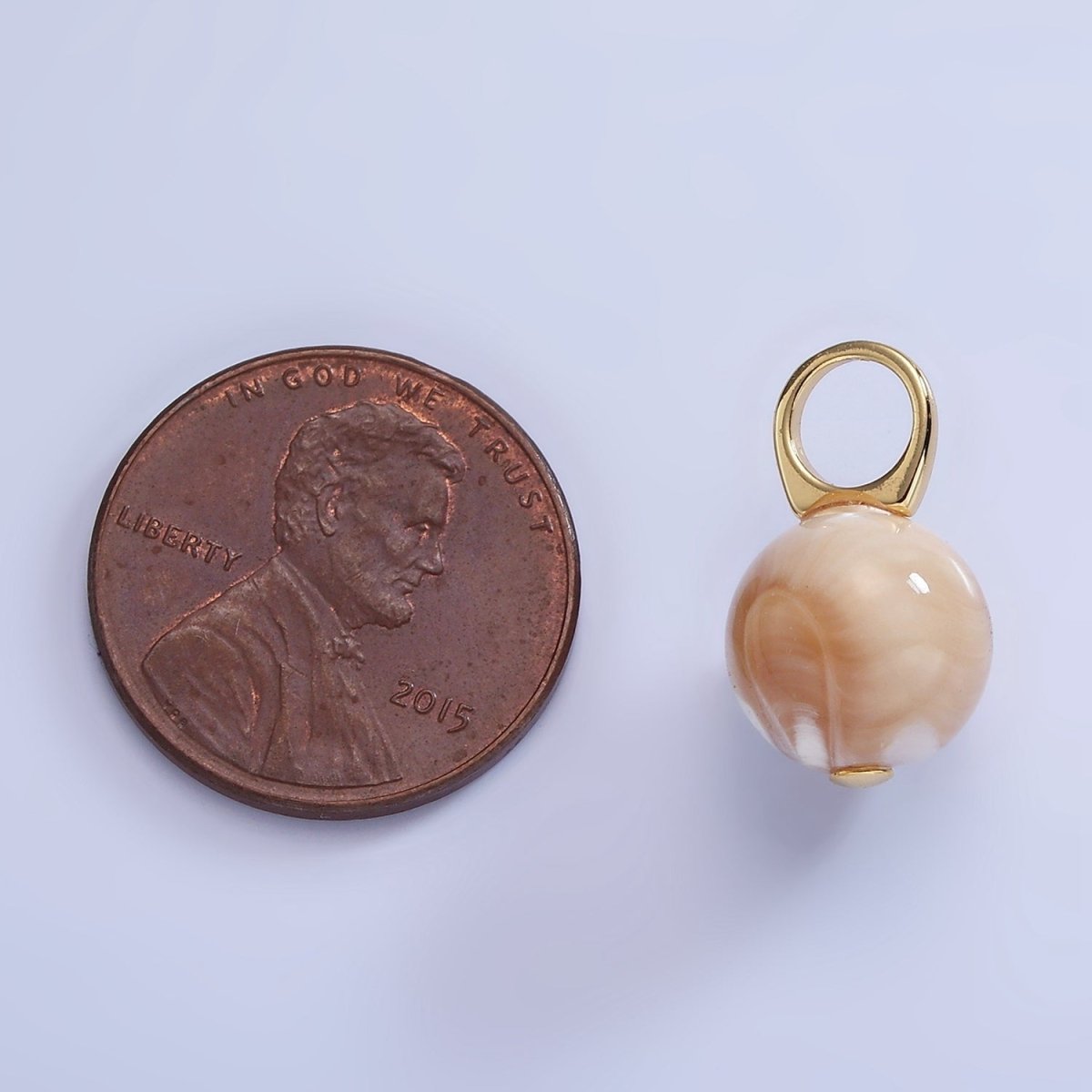16K Gold Filled White Peach Shell Pearl Round Drop Pendant | P1752