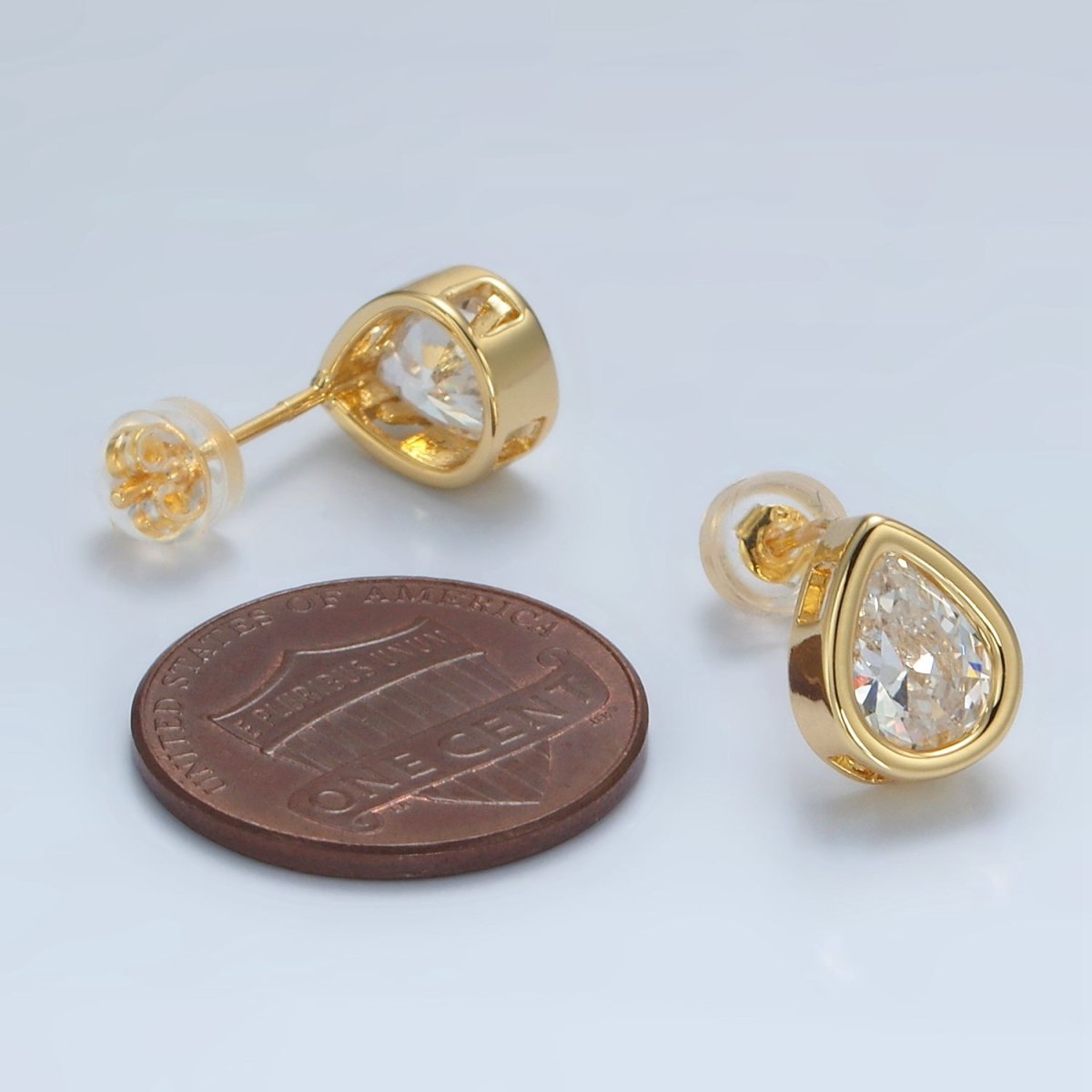 24K Gold Filled 10mm Clear CZ Teardrop Bezel Stud Earrings | P540