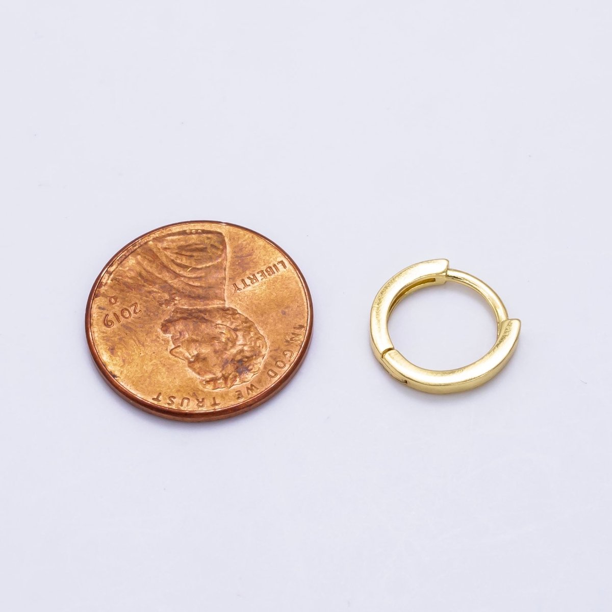 24K Gold Filled 12mm Minimalist Flat Cartilage Huggie Earrings | AD774