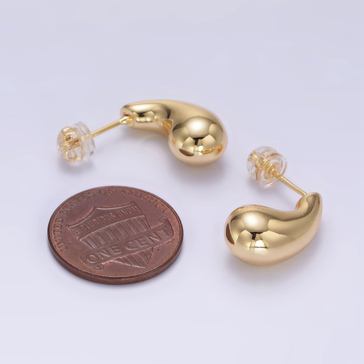 24K Gold Filled 20mm Chubby Teardrop Hoop Earrings | Q050