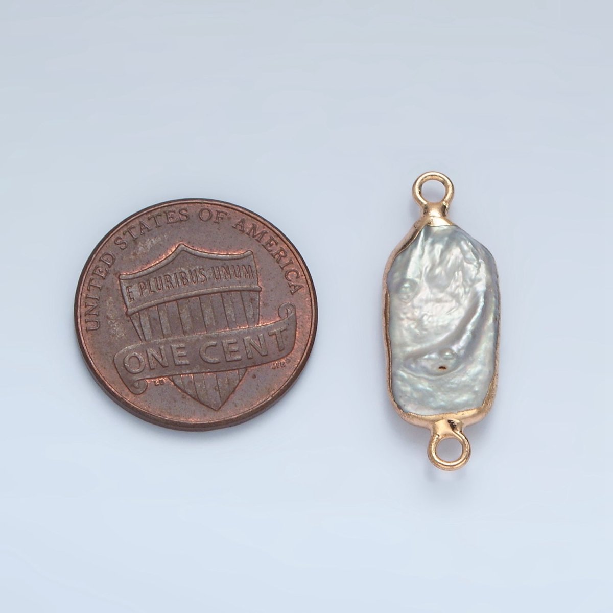 24K Gold Filled 20mm White Biwa Freshwater Pearl Foil Bezel Connector | P1761