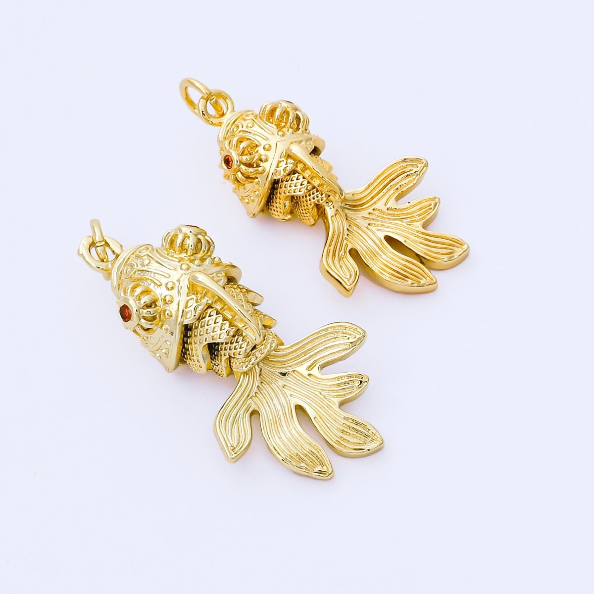 24K Gold Filled 27mm Gold Fish Artisan Multidimensional Pet Animal Charm | E226