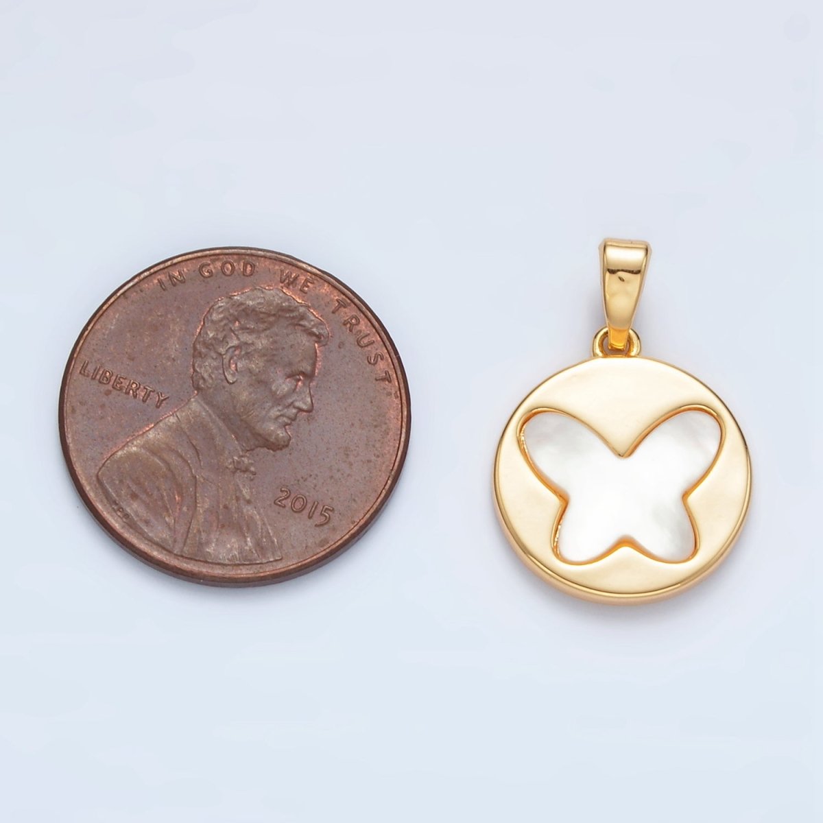 24K Gold Filled Butterfly Shell Pearl Round Pendant