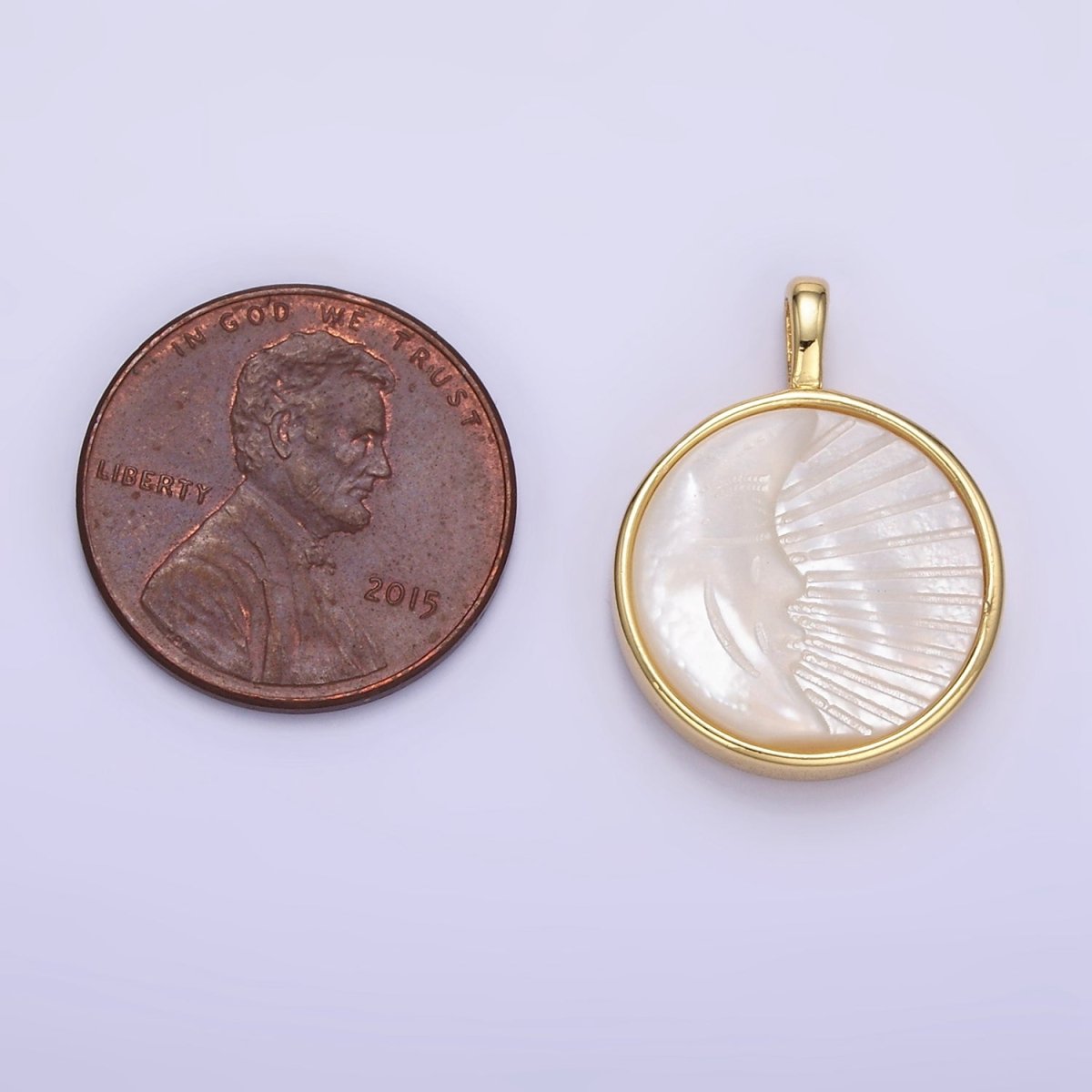 24K Gold Filled Celestial Moon Face Ray Shell Pearl Bezel Round Pendant | AA1332