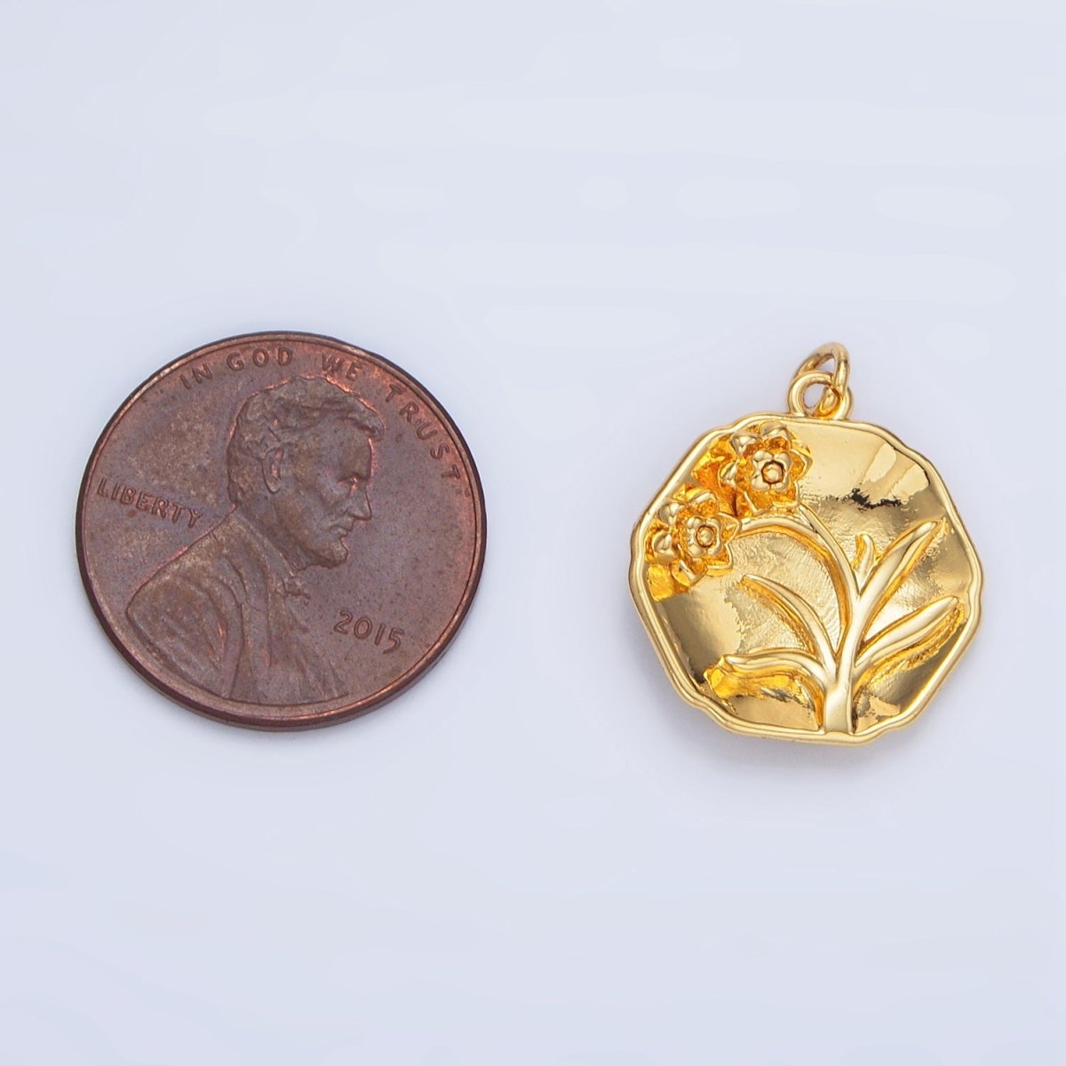 24K Gold Filled Daisy Flower Curved Dome Round Charm | X585