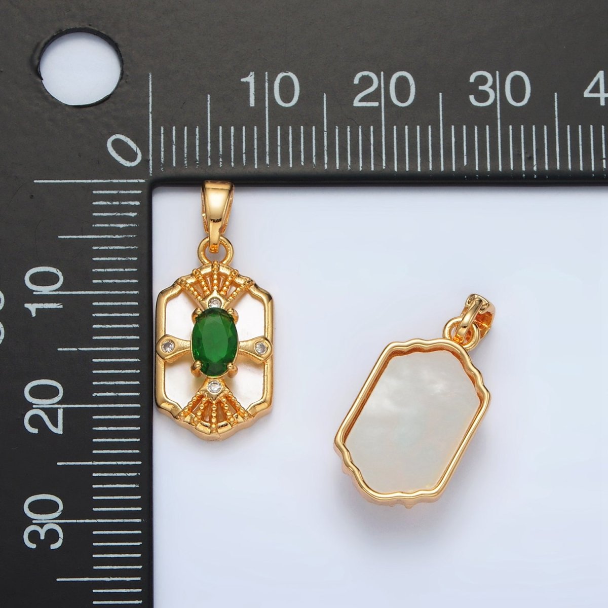 24K Gold Filled Green CZ Shell Pearl Dotted Geometric Bezel Pendant | AA1516