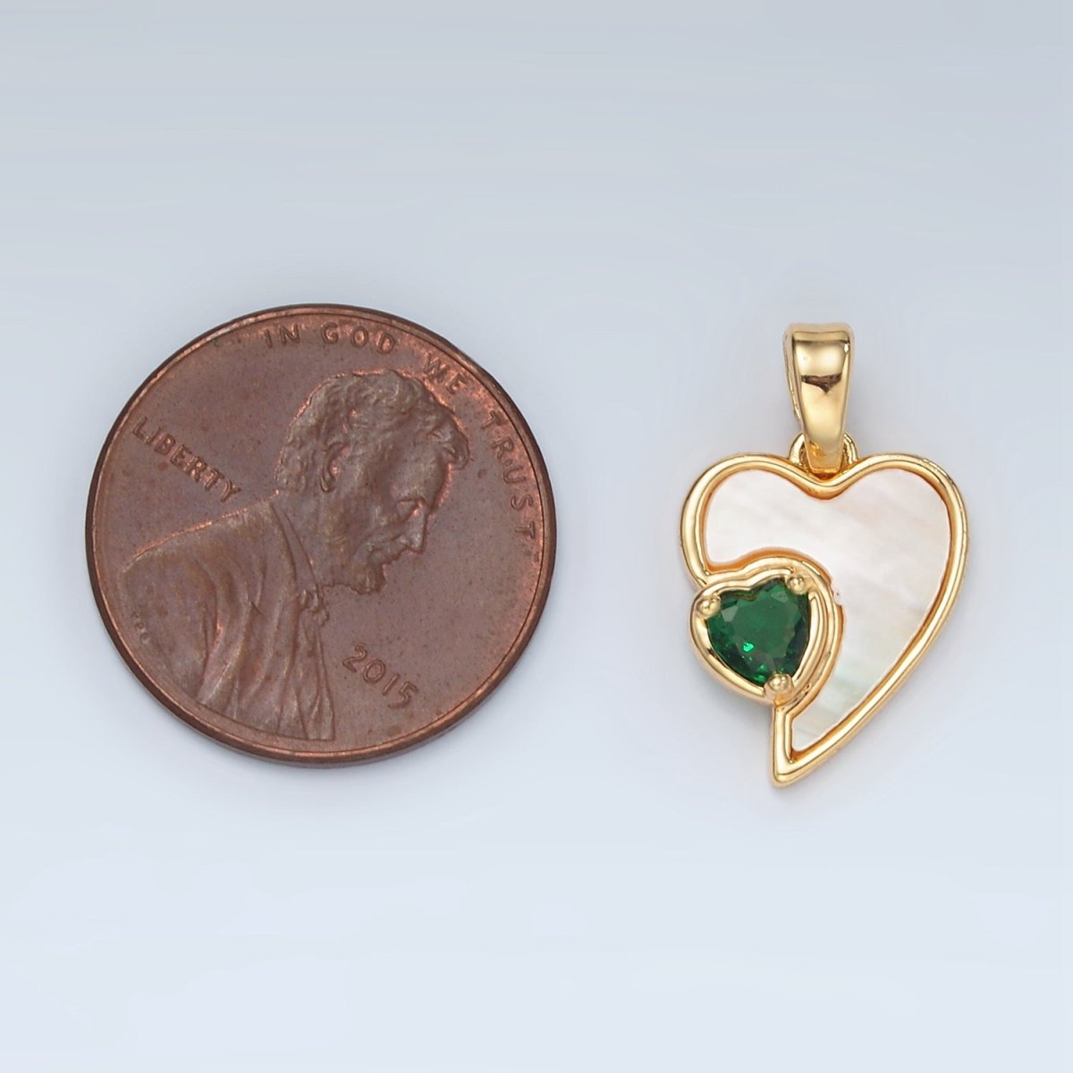 24K Gold Filled Green CZ Shell Pearl Heart Bezel Pendant | H739