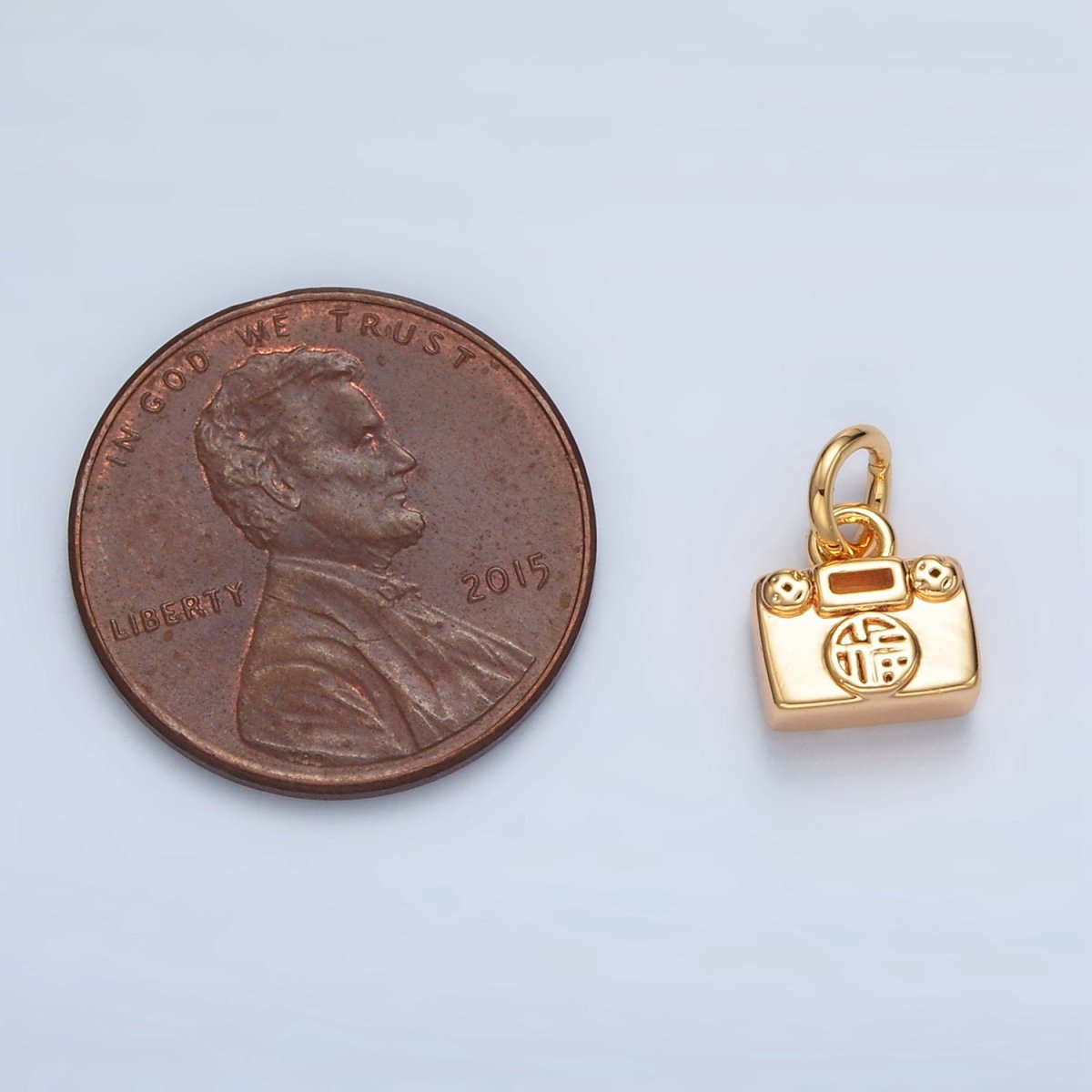 24K Gold Filled Mandarin Script Lucky Mini Charm | AG936