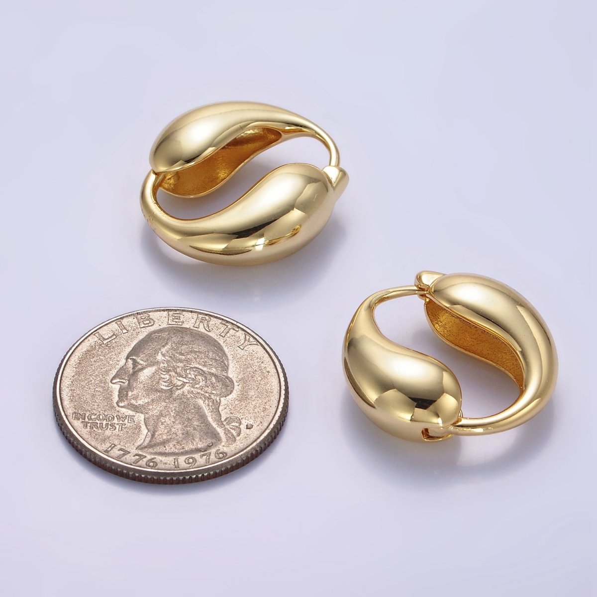 24K Gold Filled Molten Drop Hoop Earrings | Q104