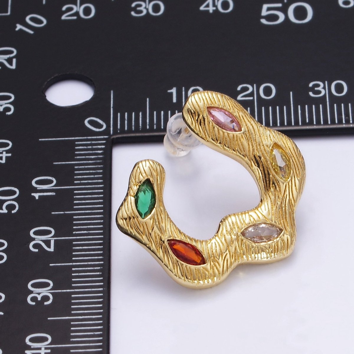 24K Gold Filled Multicolor Marquise CZ Wavy Line-Textured Stud Earrings Set | P526