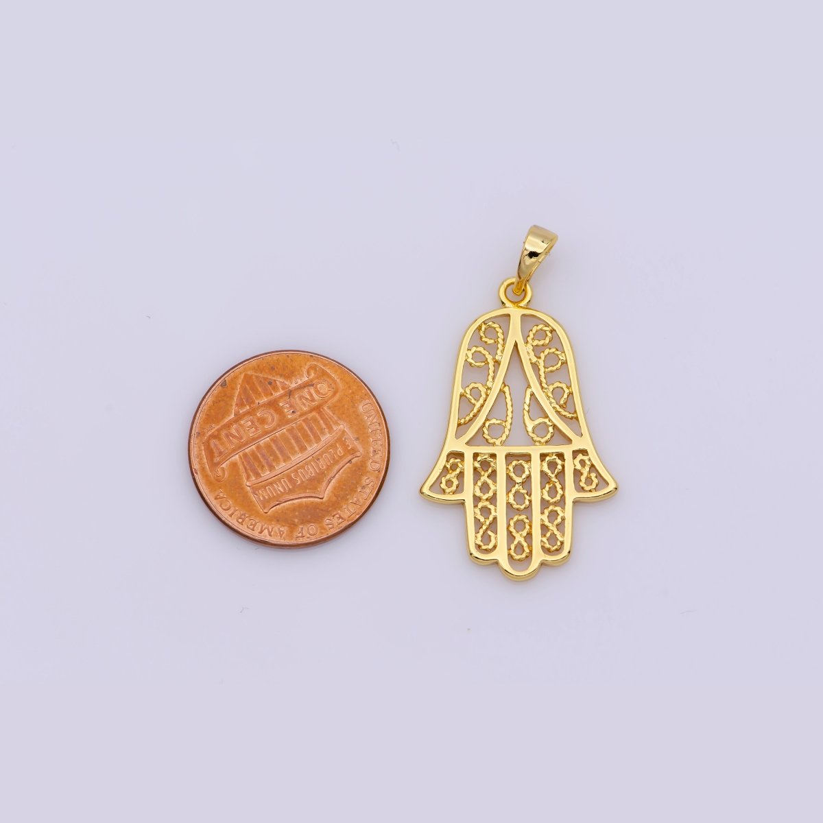 24K Gold Filled Open Filigree Hamsa Hand Pendant | I679