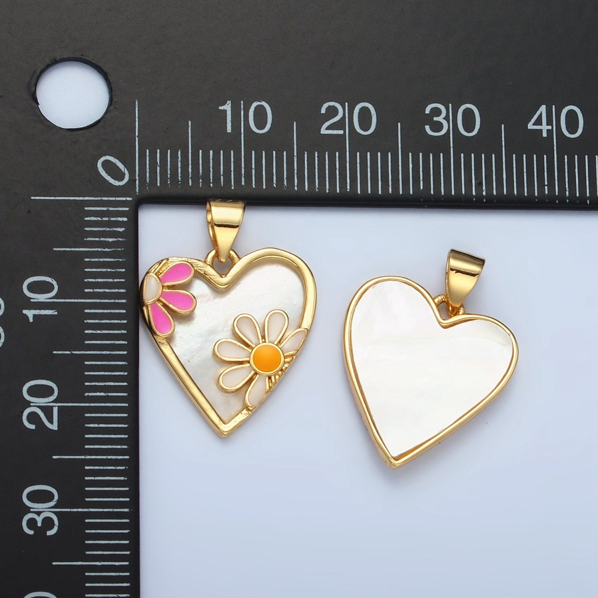 24K Gold Filled Pink White Daisy Shell Pearl Heart Bezel Pendant | AA855