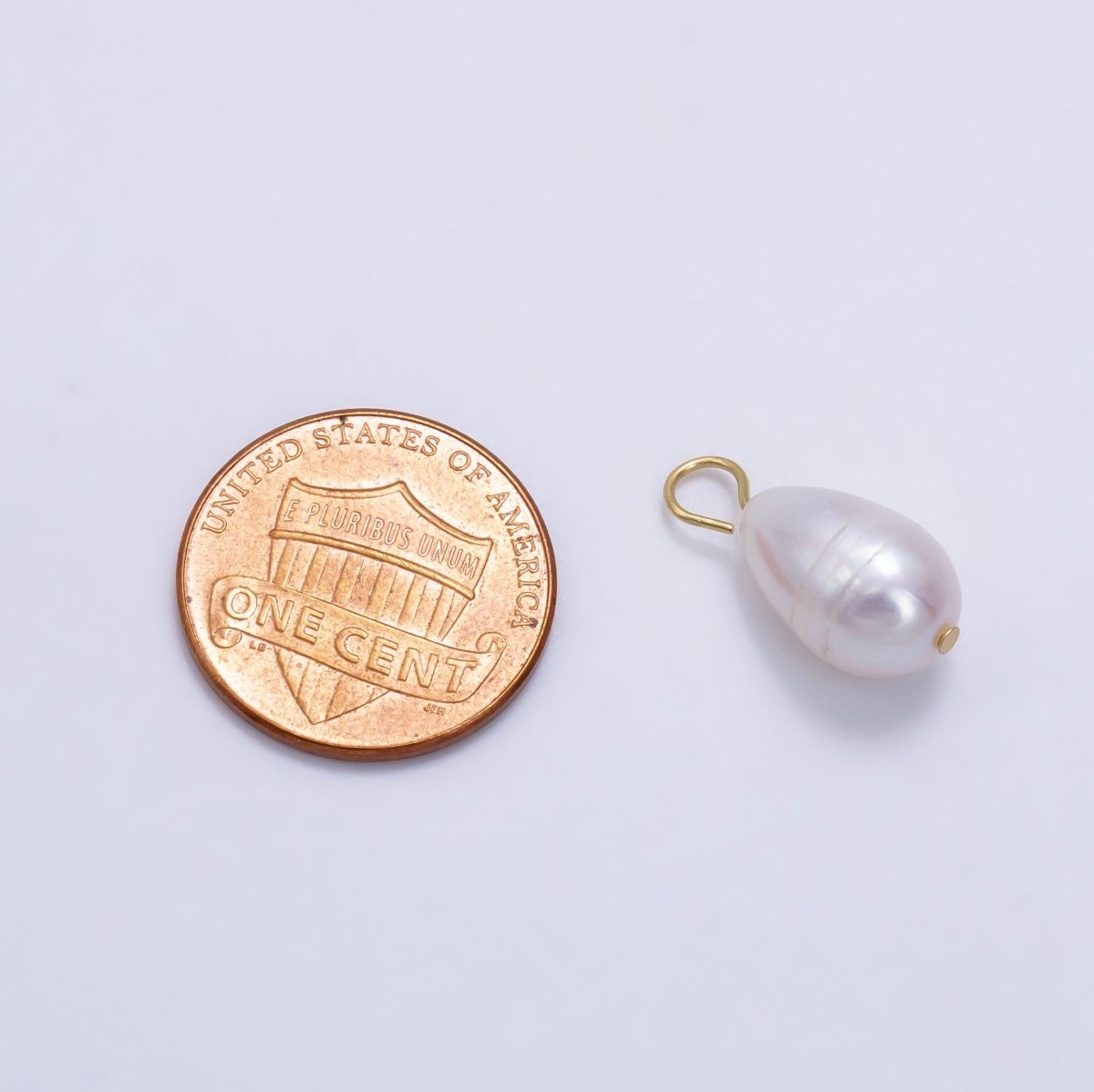 24K Gold Filled White Freshwater Pearl Handmade Wire Bail Charm | P1886