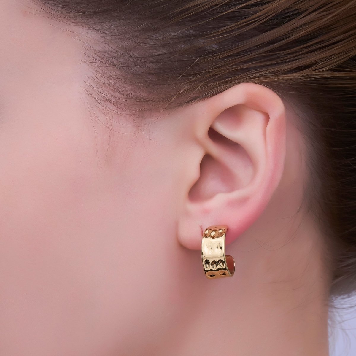 Gold Hammered Hoop Earrings Gold Filled Hammered Earrings, Textured Hoop Earrings, Vintage Style, Gold Minimalist Earrings K-406