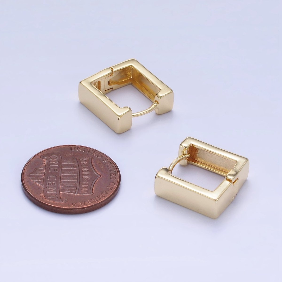 14K Gold Filled 14mm Minimalist Square Huggie Earrings | P480