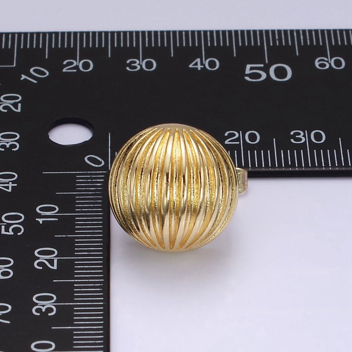 14K Gold Filled 18.5mm Line-Textured Round Dome Stud Earrings | V459