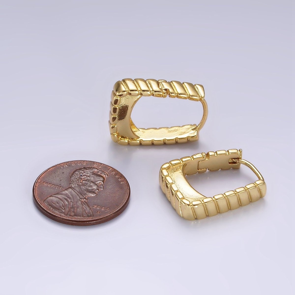 14K Gold Filled 20mm Line-Textured Rectangular Minimalist Huggie Earrings | AE919