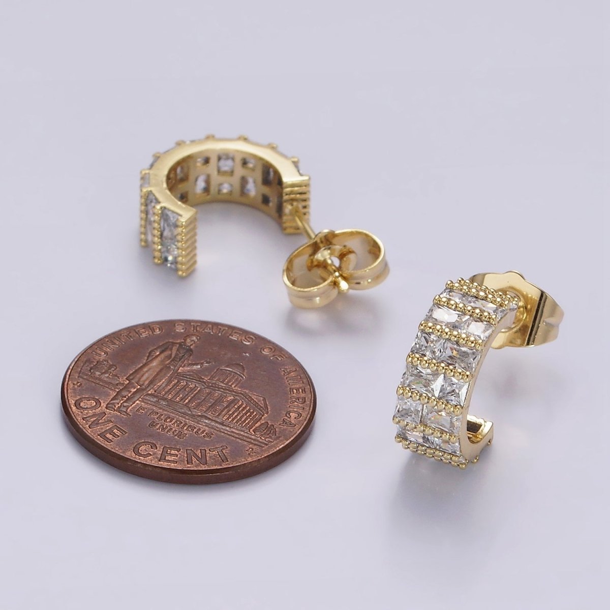 14K Gold Filled Clear Square CZ Lined C-Shaped Cartilage Hoop Earrings | AB1129