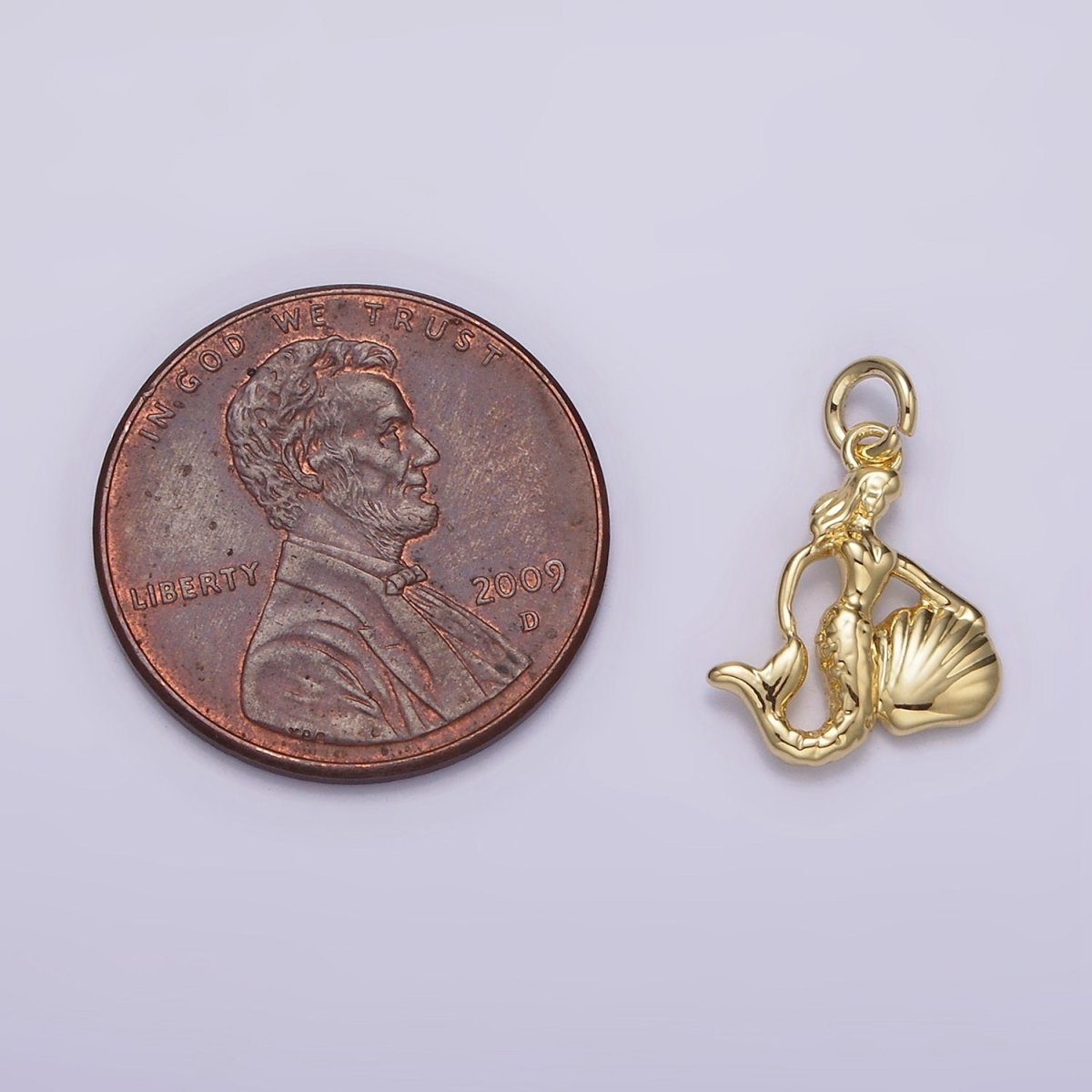 14K Gold Filled Mini Mermaid Clam Sea Shell Add-On Charm in Gold & Silver | AG230 AG839