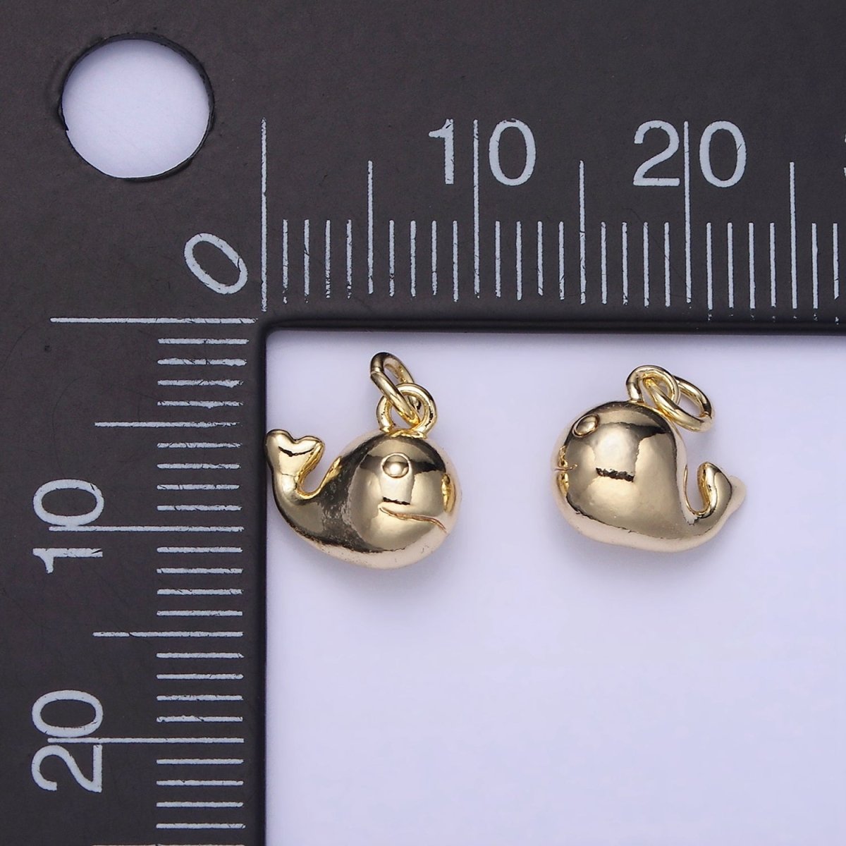 14K Gold Filled Mini Whale Smiling Charm | AG-653
