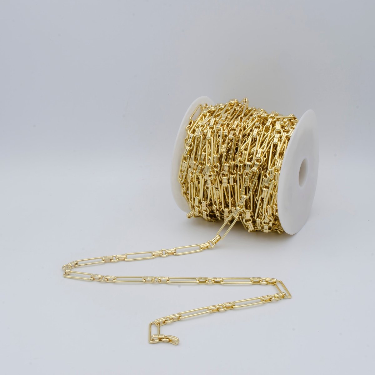 14K Gold Filled PaperClip Unfinished Chain, Gold Chunky PaperClip Chain By Yard, 6.8x21.8mm, Chunky Elongated Chain, Wholesale Bulk Chain | ROLL-464 Clearance Pricing