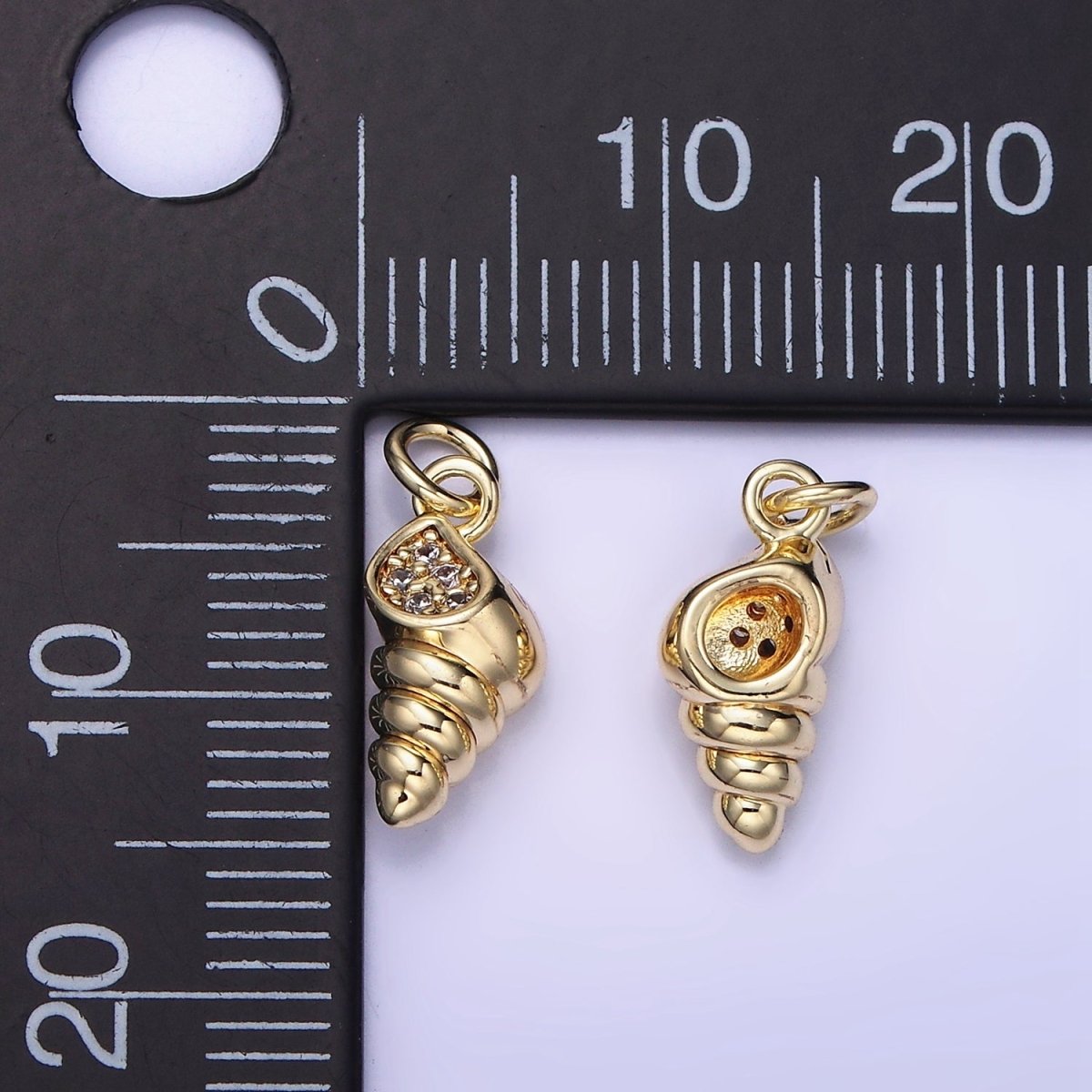 14k Gold Filled Seashell 15mm CZ Mini Shell Charm | AG-674