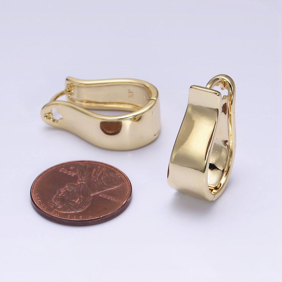 14K Gold Filled Wide Curved Oblong Geometric Wide Hoop Earrings | AD1373