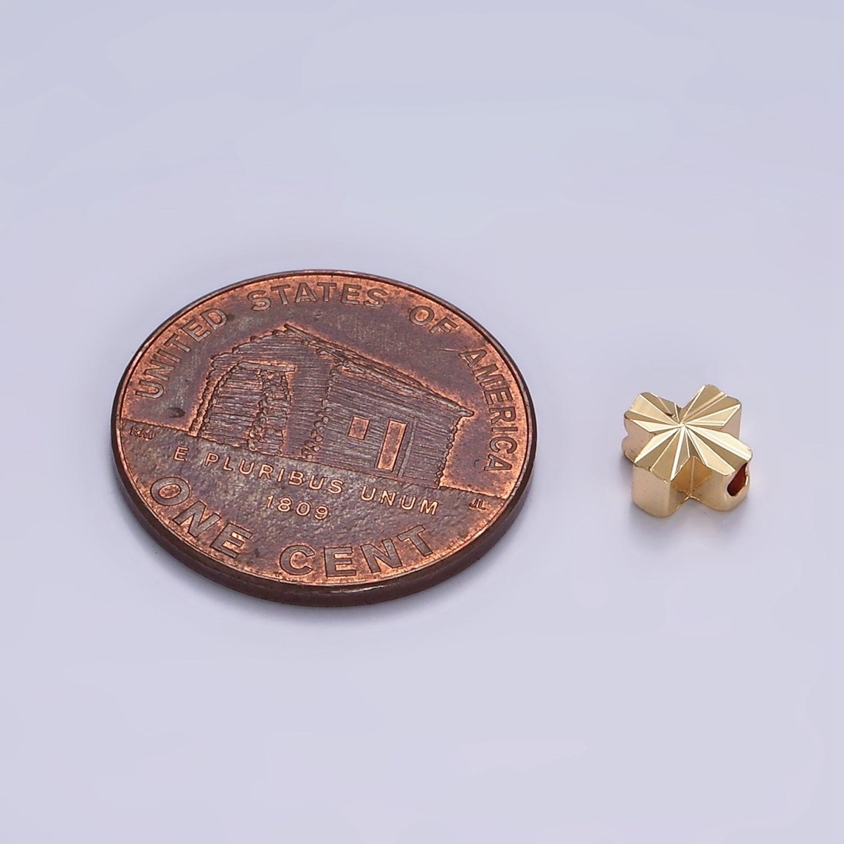 16K Gold Filled 5mm Sunburst Quatrefoil Clover Minimalist Bead | B833