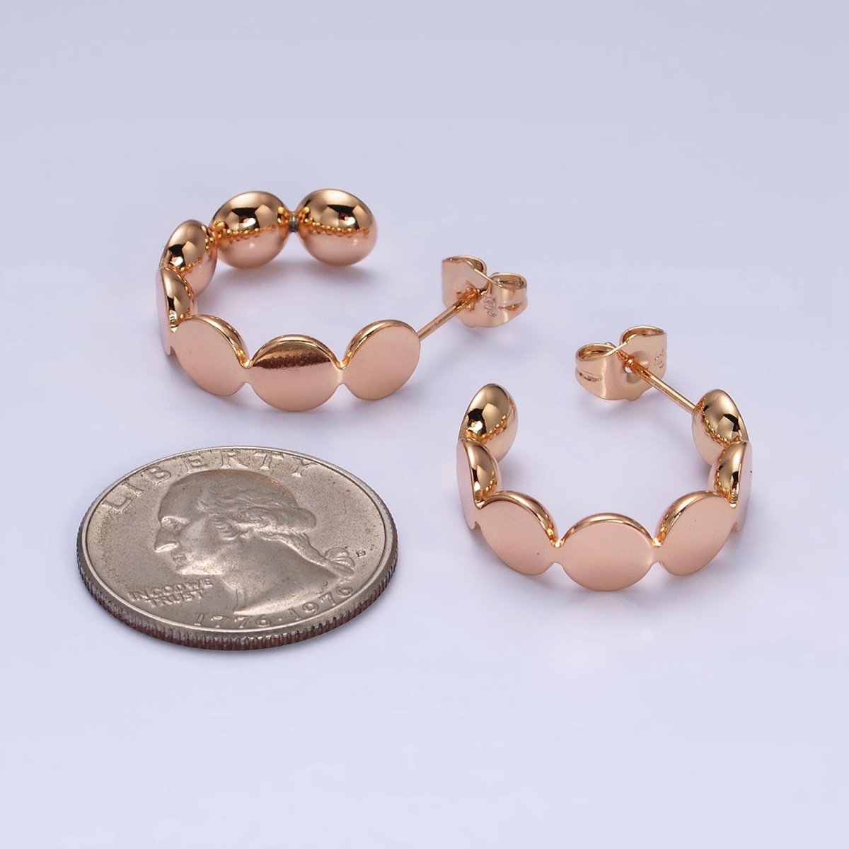 18K Flat Bubble Round Geometric C-Shaped Hoop Earrings | AD1363