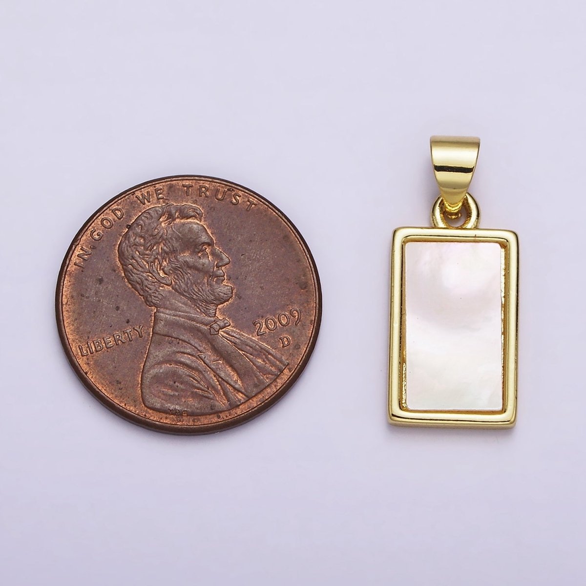 18K Gold Filled 21.5mm White Shell Pearl Rectangular Tag Pendant | AA551