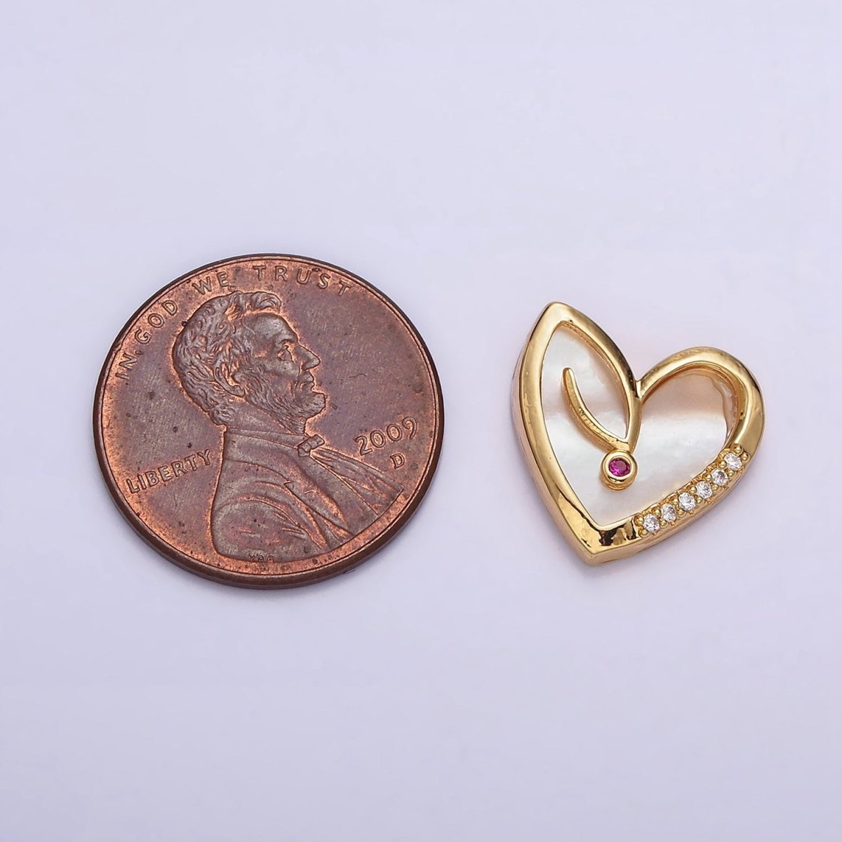 18K Gold Filled Fuchsia CZ Micro Paved Shell Pearl Heart Charm | AC1435