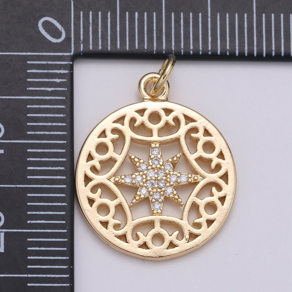 18K Gold Filled Star Circle Charm E-094