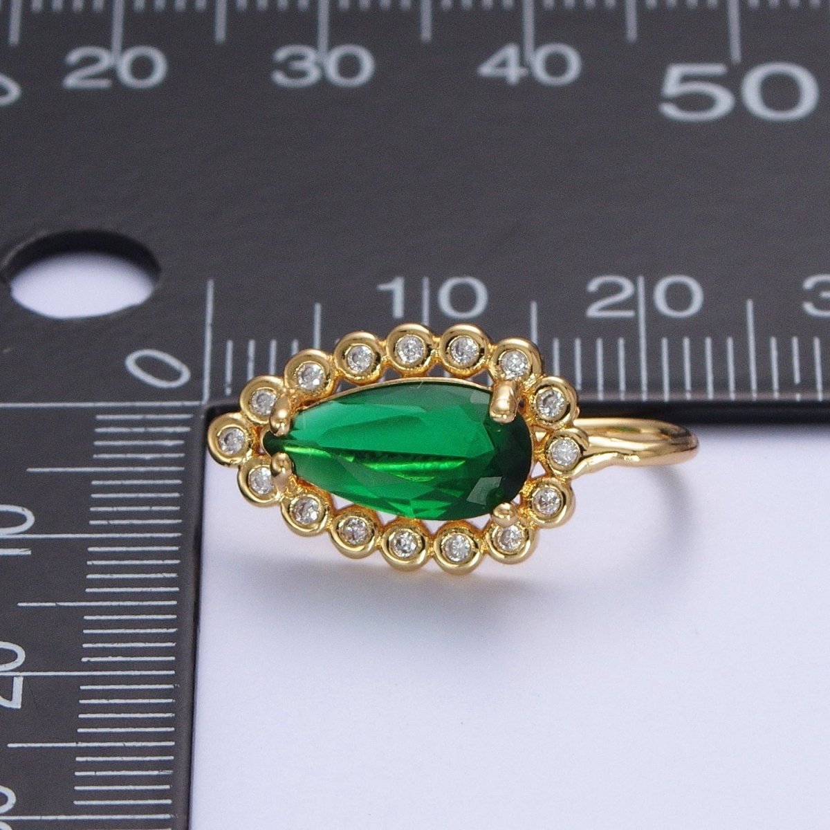 24K Gold Filled Green Teardrop Cubic Zirconia Hook Earrings Q-030