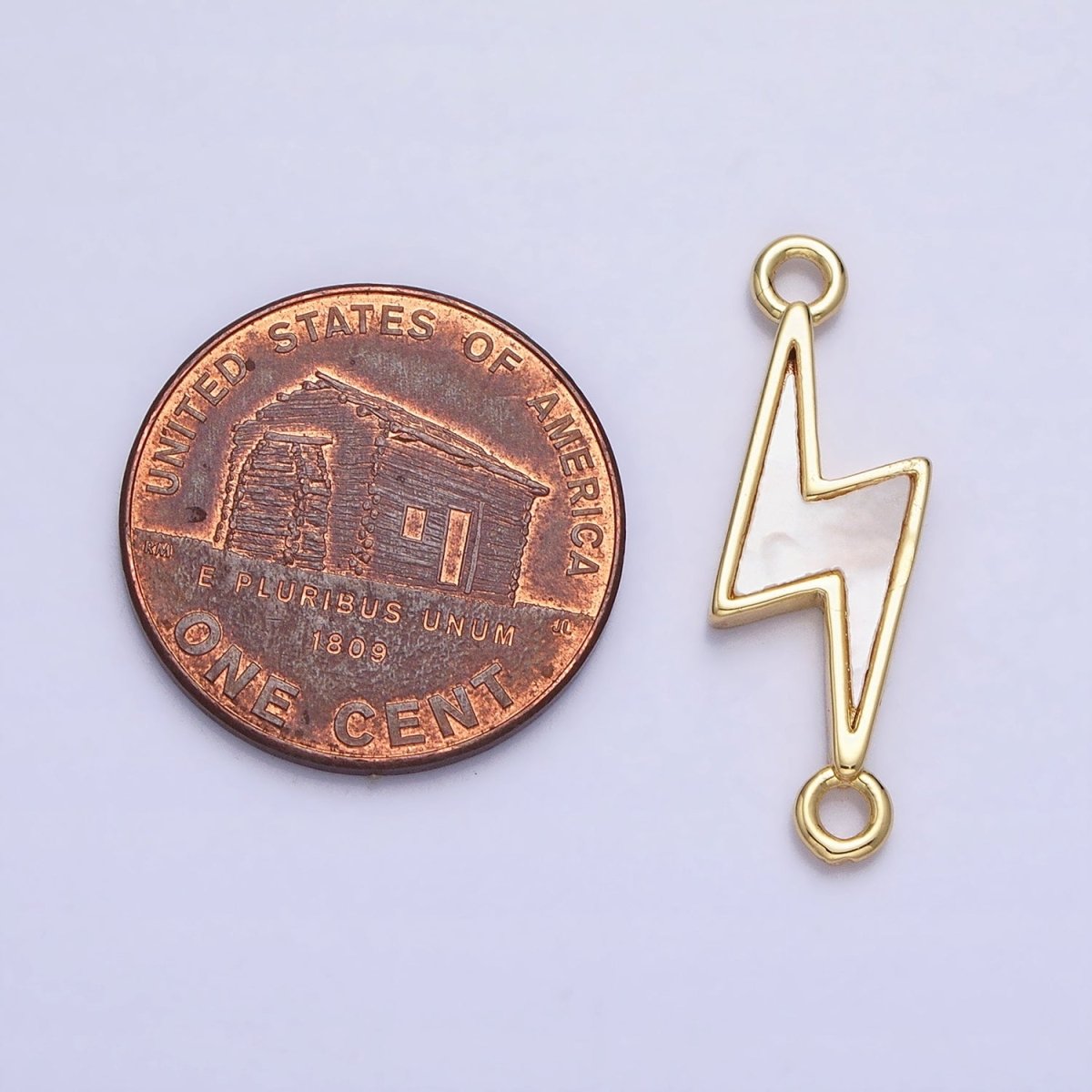 24K Gold Filled Shell Pearl Lightning Bolt Weather 24.5mm Link Connector | Y-839
