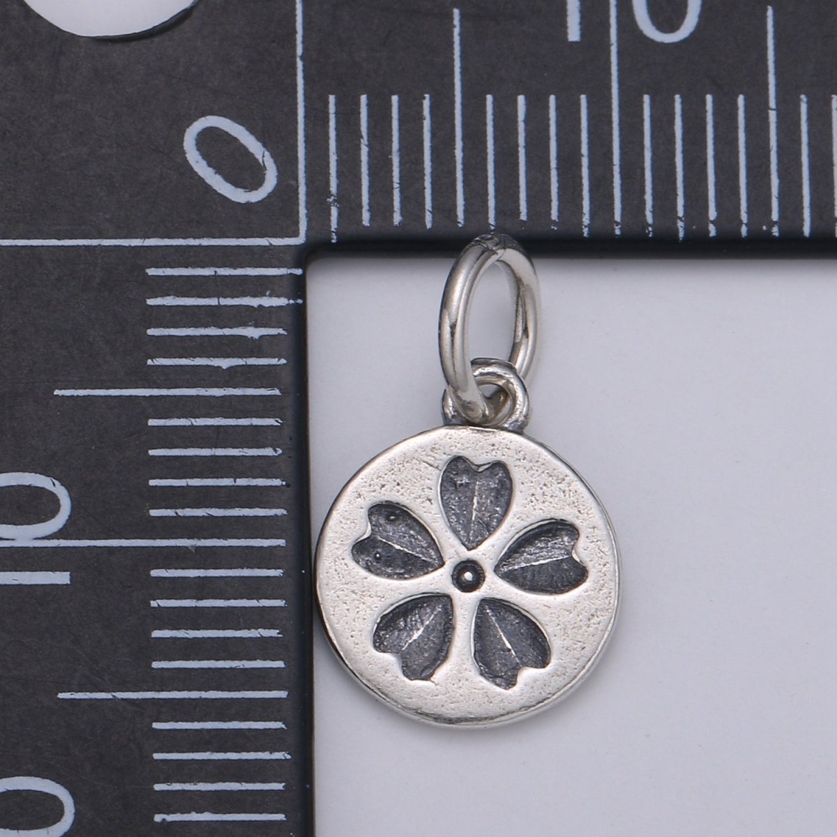 925 Sterling Silver Clover Charm, Round Disc Charm Silver Heart Charm for Necklace Bracelet Earring, Love Heart Charm SL-082
