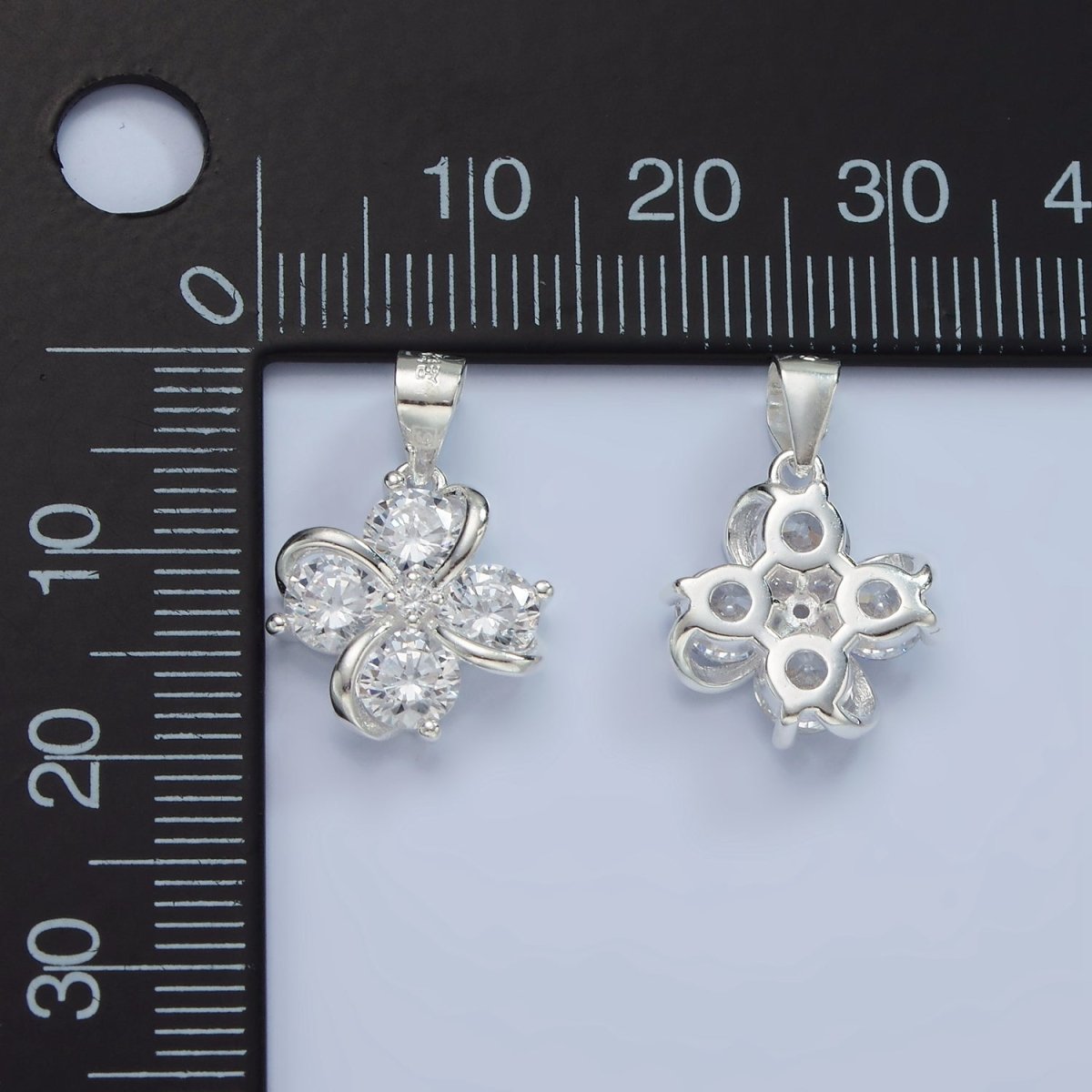 925 Sterling Silver Flower Charm Clear Cubic Zirconia Stone Floral Pendant SL-457