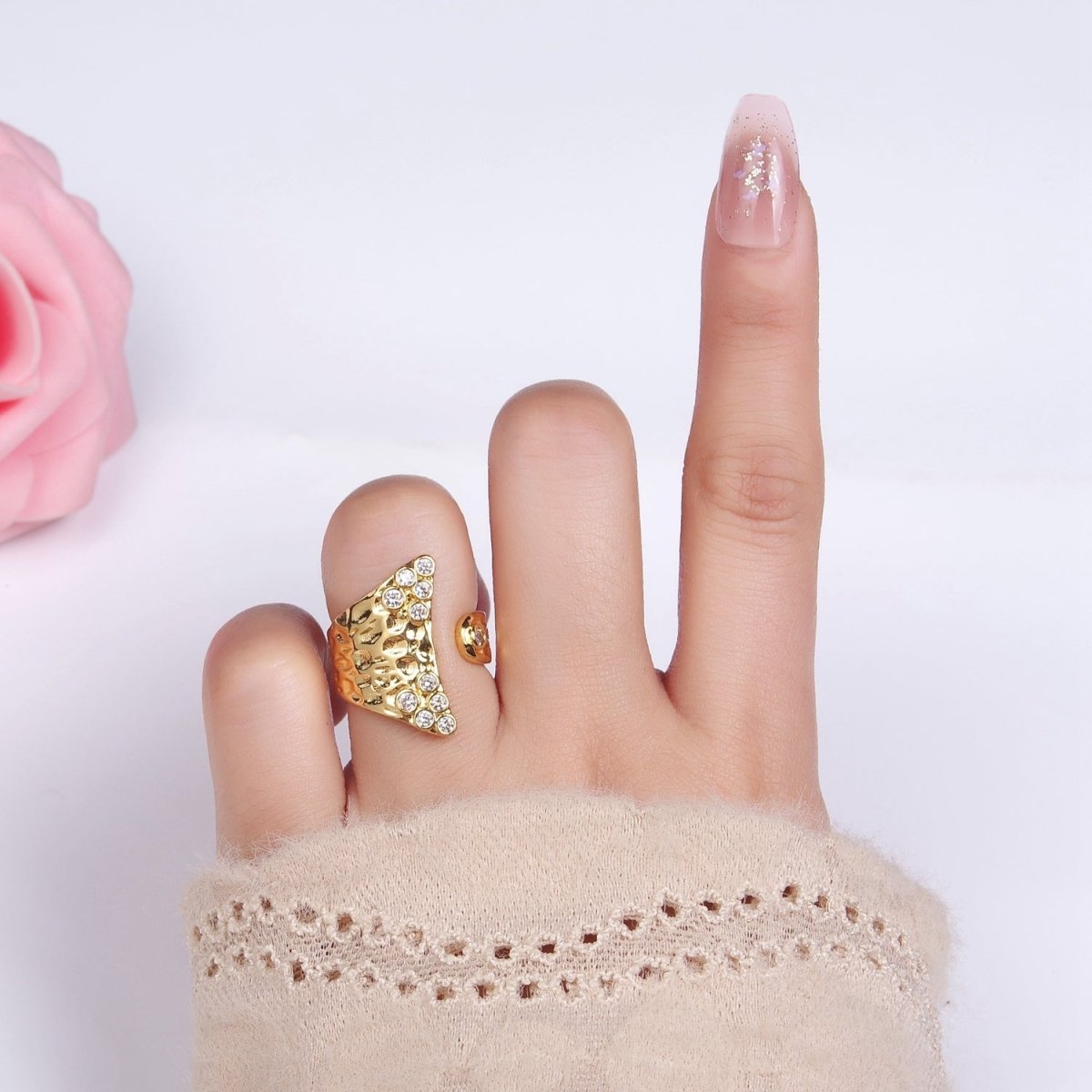 AimVogue 14K Gold Filled Round CZ Hammered Wrap Ring | O1320