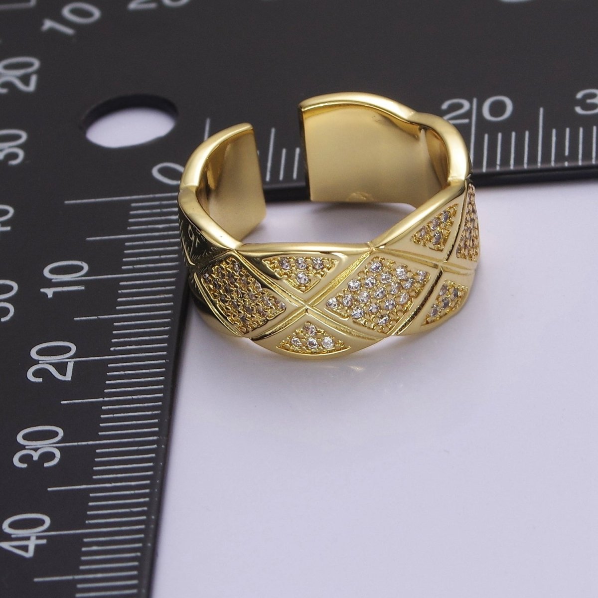 Chunky Gold Ring CZ Plaid Ring for Statement Jewelry O-2041