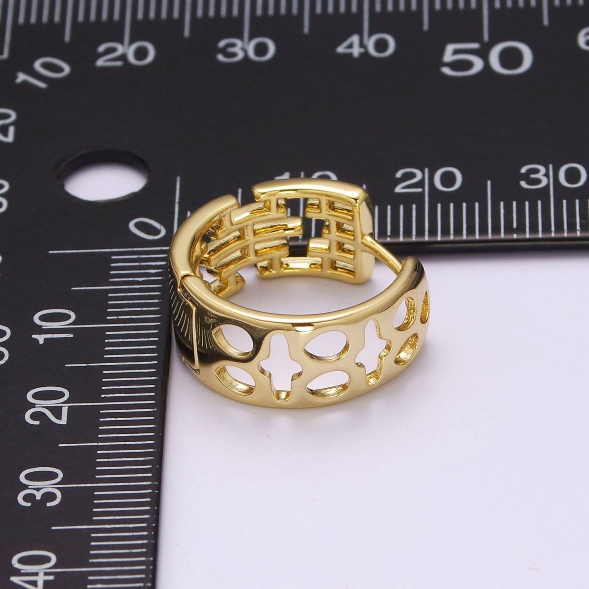 Chunky Hoop Earrings Hypoallergenic 14K Gold Filled Bold Hoop Earrings for Women T-207