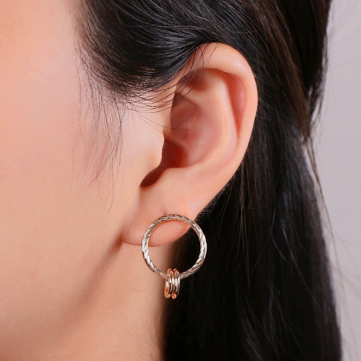 Dainty Gold Hoop Earrings, Gold Disk Earrings, Tiny Hoops with Coin Charm, Geometric Earrings, Gold Huggie Earrings, Minimalist Hoops, Gift Q-244