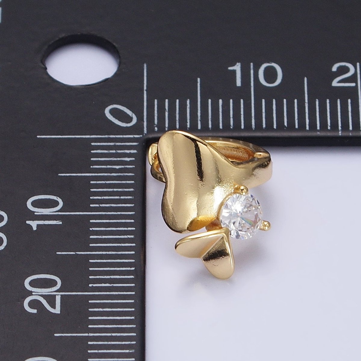 Dainty Heart Huggie Earring Silver Cubic Zirconia Stone Lever Back Earring AB437 AB743