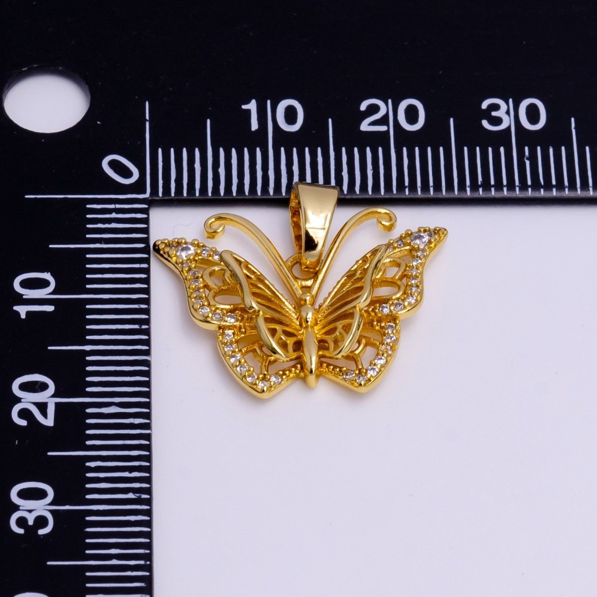 Dainty Mariposa butterfly Charm Cubic Monarch Pendant AA-750