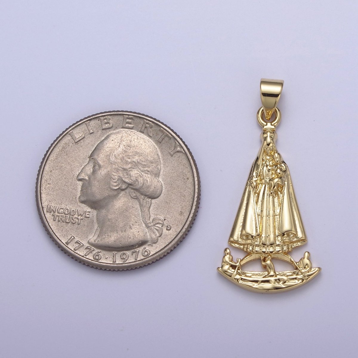 Dainty Our Lady of Charity "Virgen de la Caridad del Cobre" catholic Religious Virgin Mary Pendant H-775