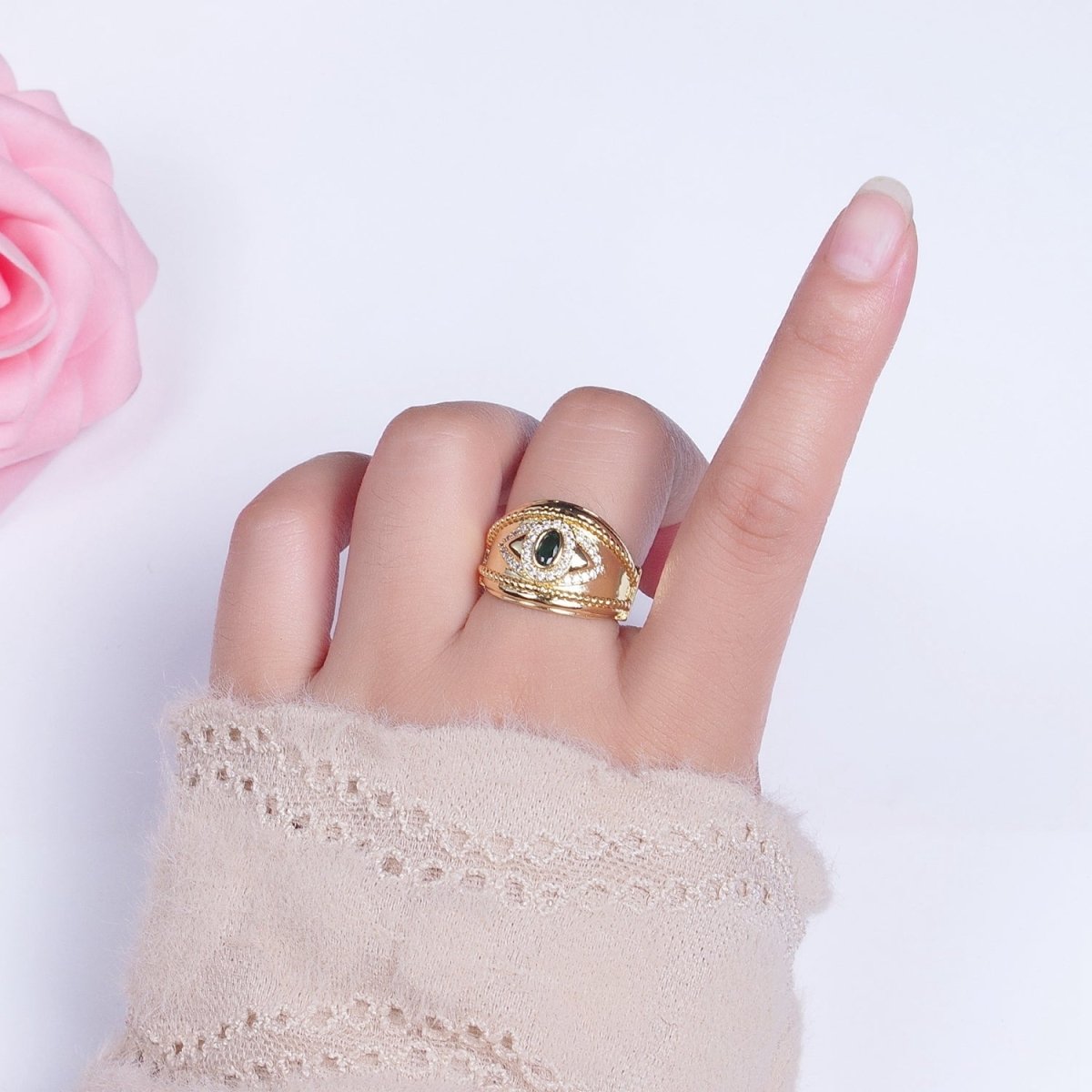 Emerald Green Micro Paved Cubic Zirconia Twist Rope Gold Signet Ring | S-317