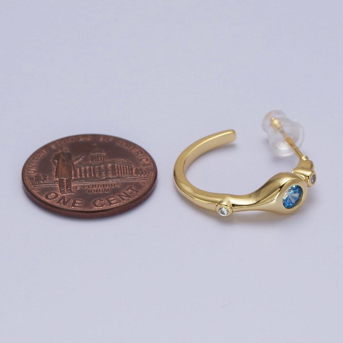 Gold Geometric Blue CZ Round Mini 20mm Stud Hoops Earrings | AD-199