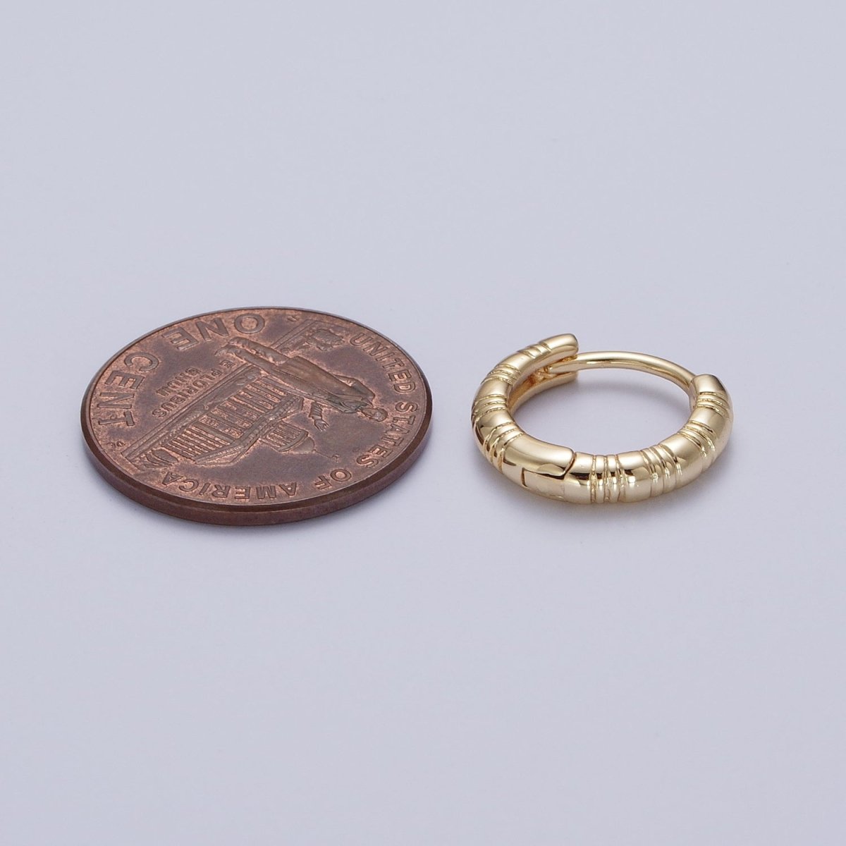 Gold Huggie Earring Minimalist Line Textured Gold Earring for Fashion Jewelry | AD-047 AD-051