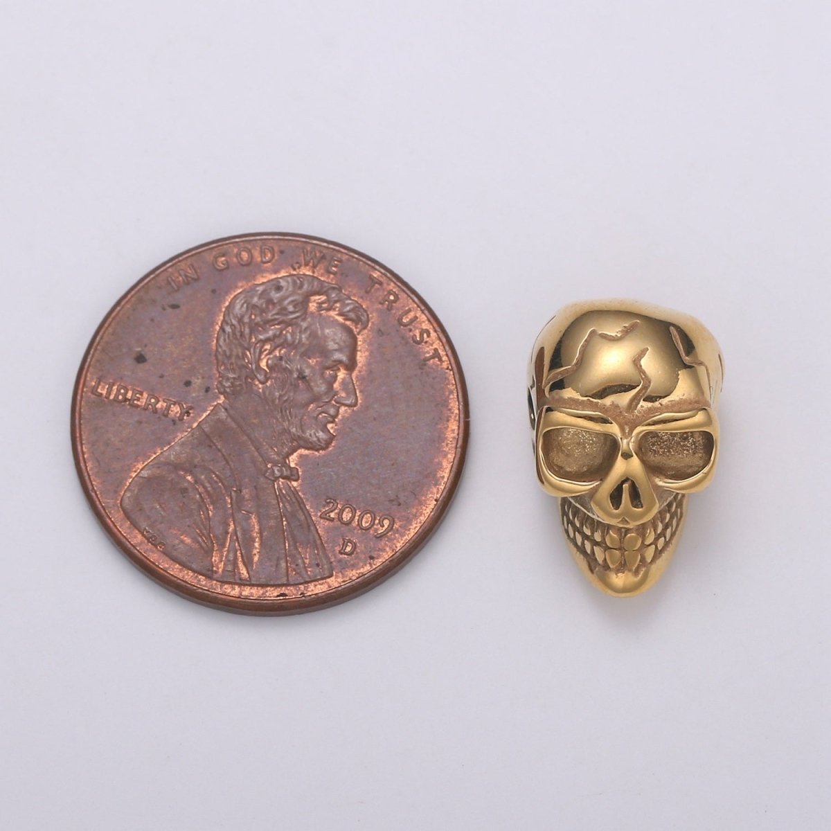 Gold Stainless Steel 3D Skull Head Bead Scary, Halloween Season, Bracelet Charm Bead Finding Connector Spacer for Jewelry Making B-453